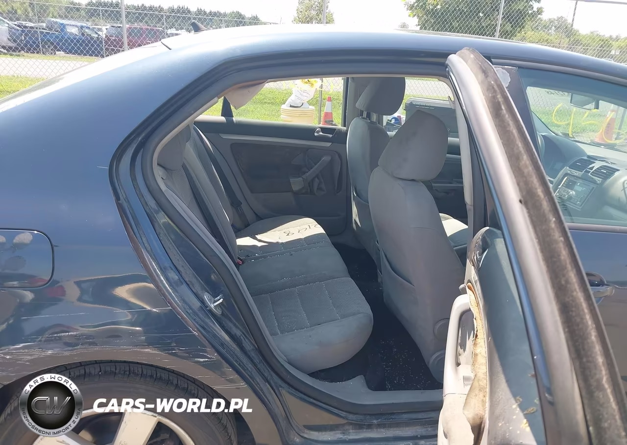 2009 Volkswagen Jetta S VIN:3VWHZ71K09M085494 - 8