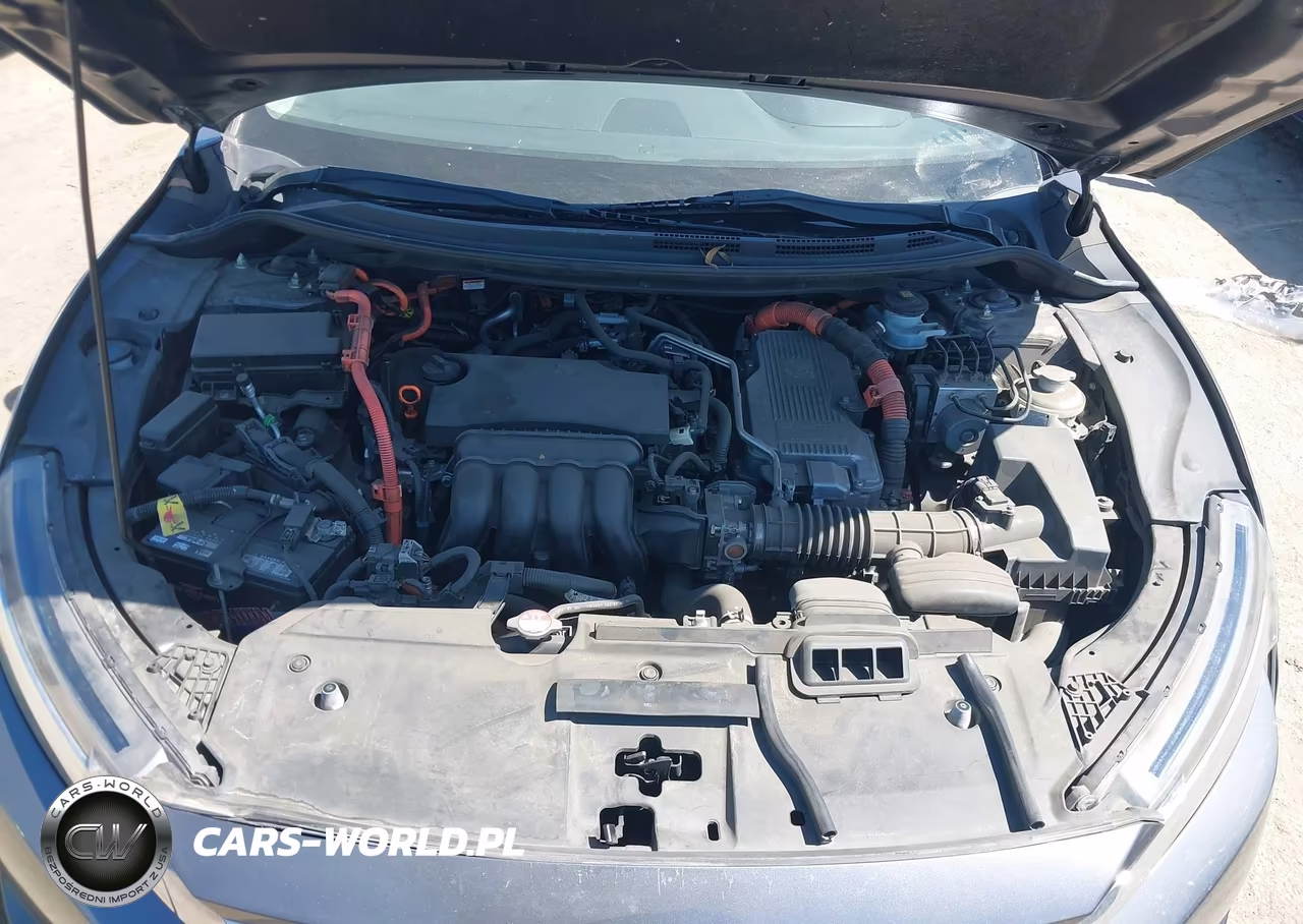 2018 Honda Clarity Plug-In Hybrid Touring VIN:JHMZC5F33JC004930 - 10