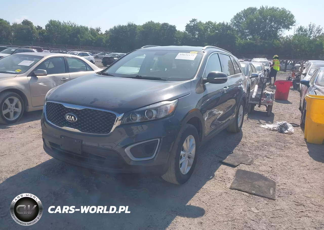 2018 Kia Sorento 2.4L Lx VIN:5XYPG4A32JG368024 - 2