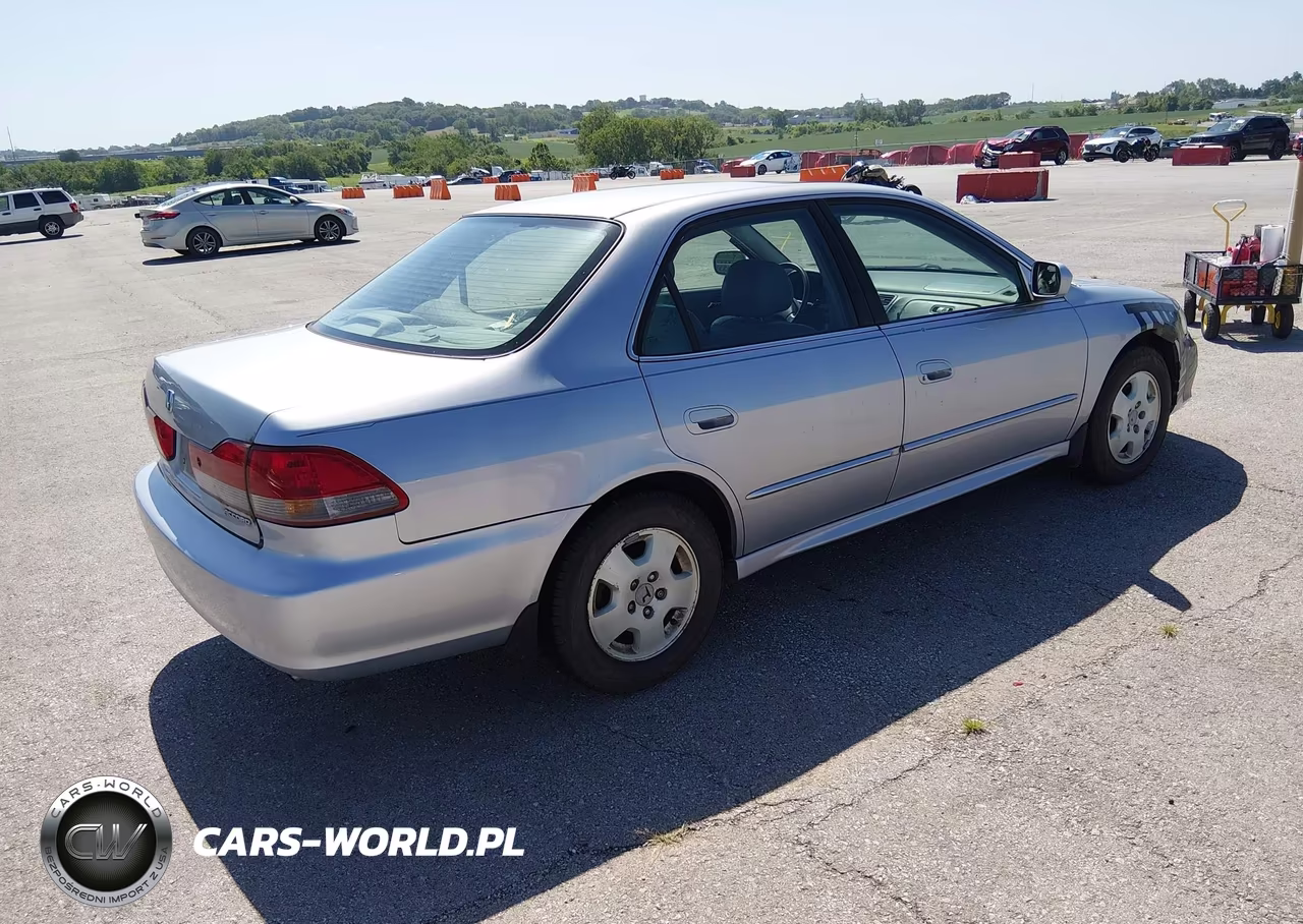 2001 Honda Accord 3.0 Ex VIN:1HGCG16581A075706 - 4