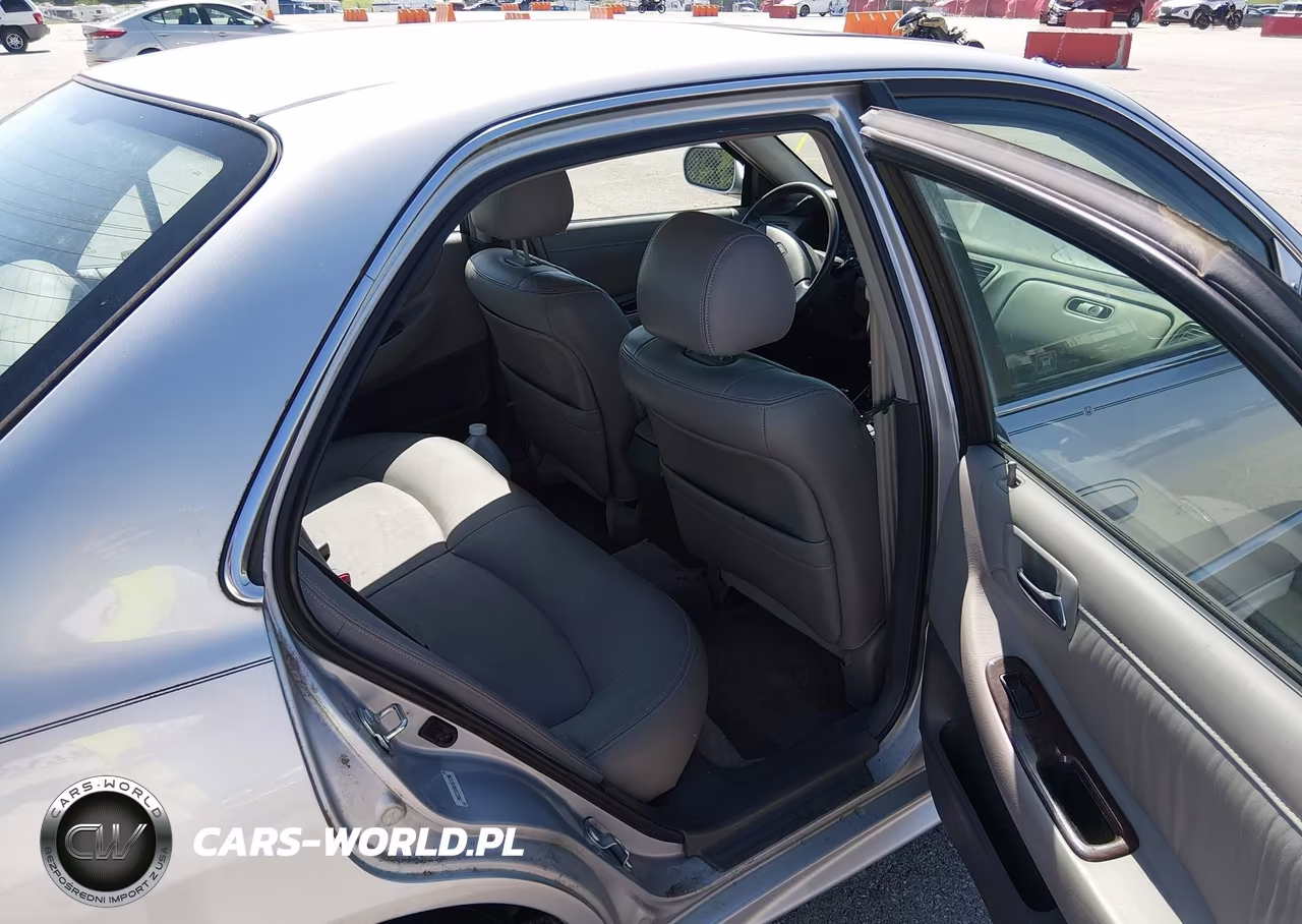 2001 Honda Accord 3.0 Ex VIN:1HGCG16581A075706 - 8