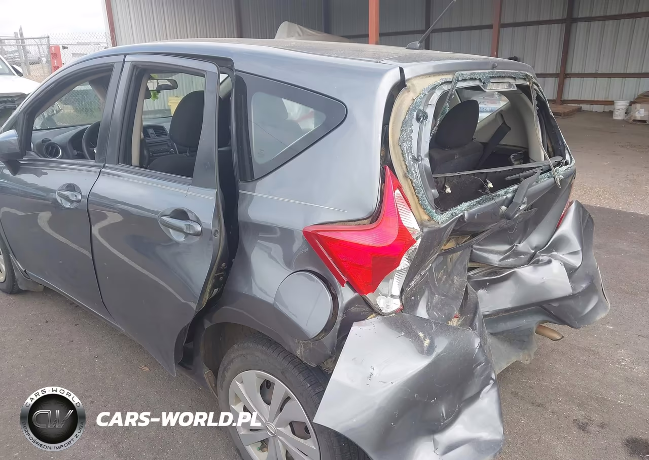 2018 Nissan Versa Note S VIN:3N1CE2CPXJL355476 - 13