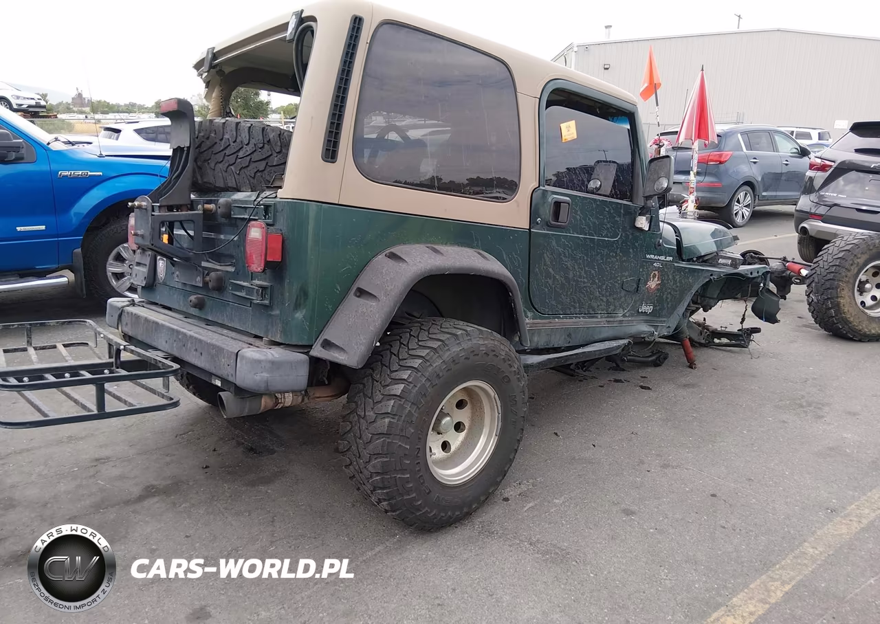 1999 Jeep Wrangler Sahara VIN:1J4FY49S9XP401783 - 4