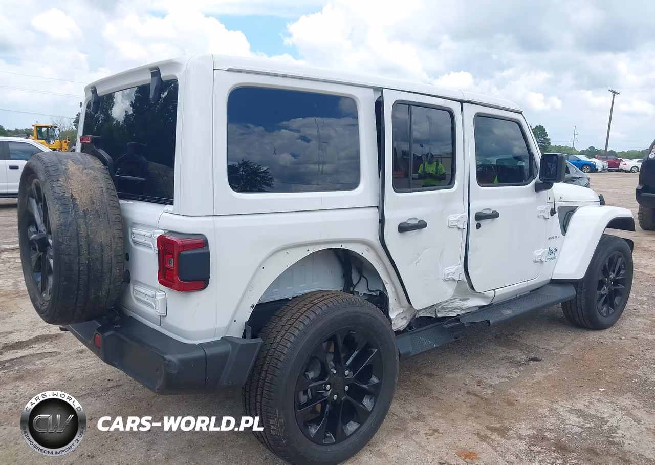 2021 Jeep Wrangler Unlimited Sahara 4Xe VIN:1C4JJXP69MW682688 - 4