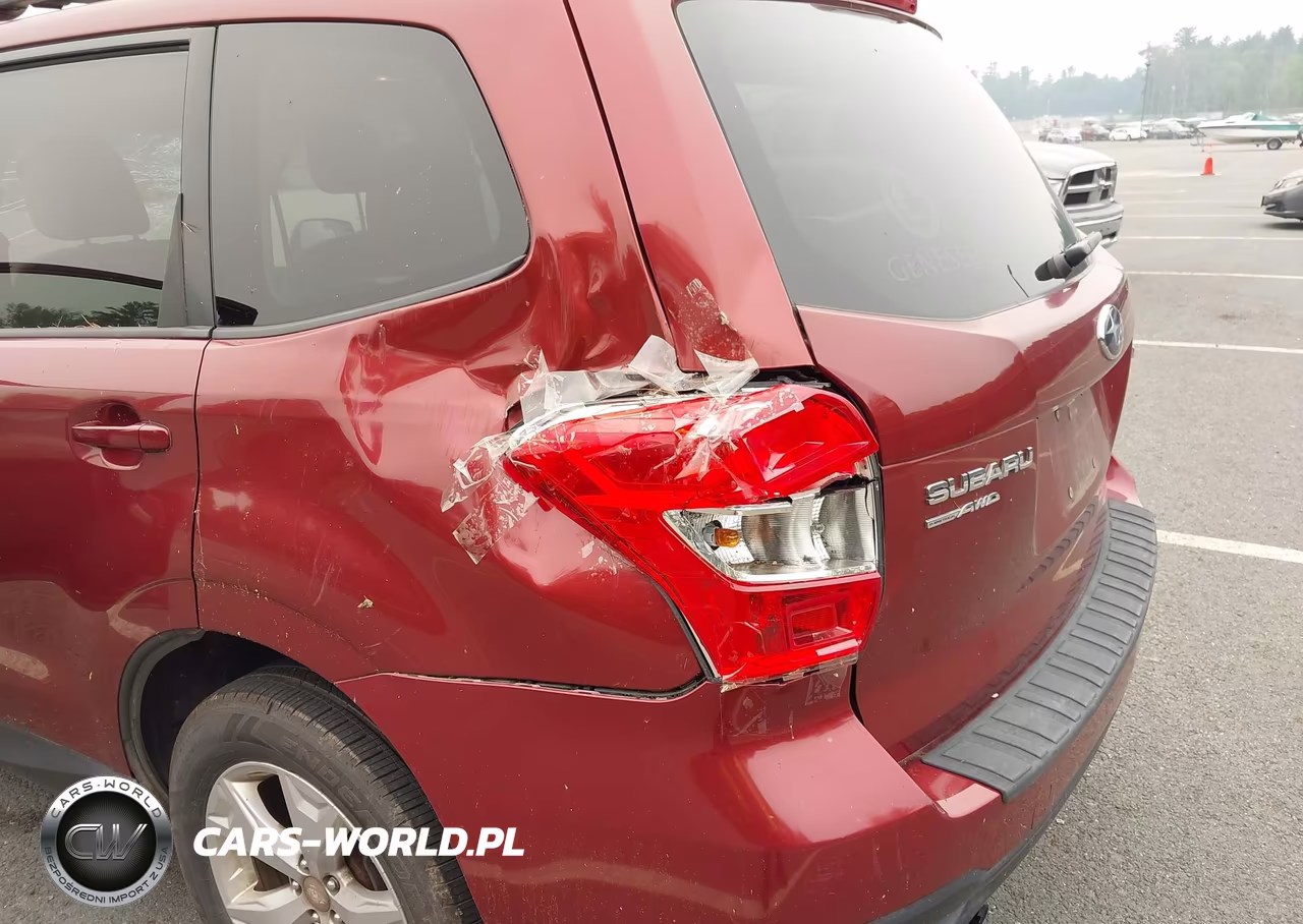 2015 Subaru Forester 2.5I Premium VIN:JF2SJADC5FH425614 - 17