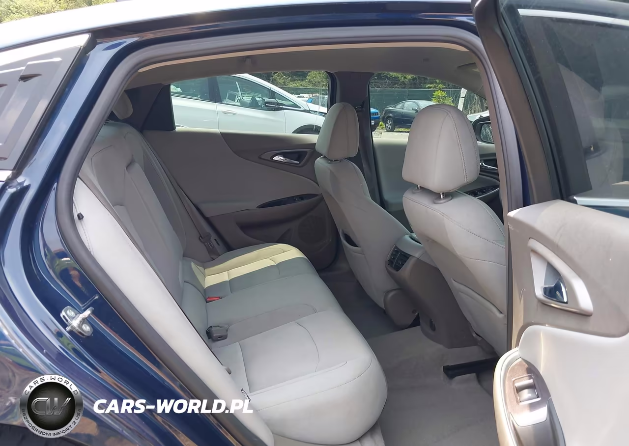 2019 Chevrolet Malibu Hybrid VIN:1G1ZF5SU7KF179794 - 8