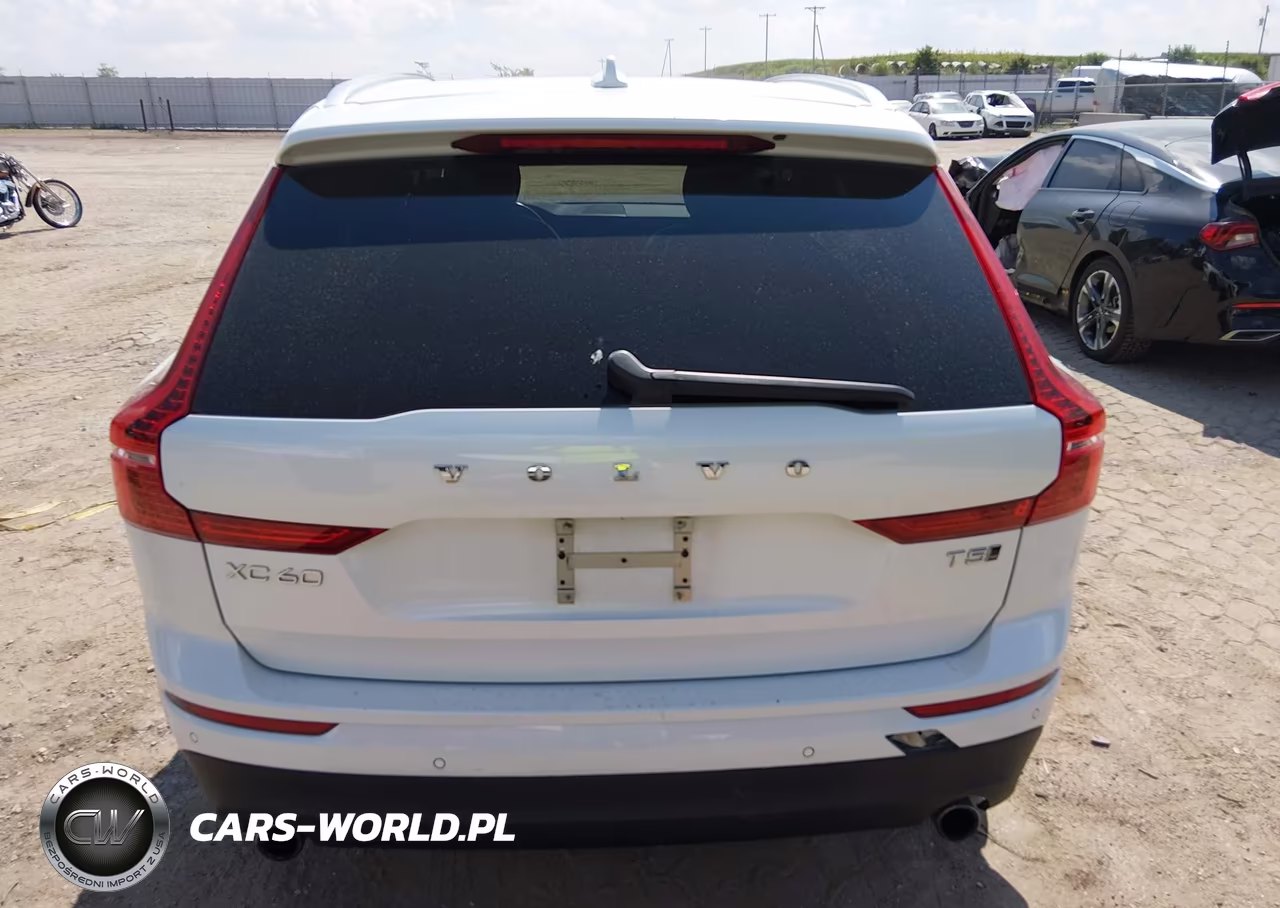 2019 Volvo Xc60 T5 Momentum VIN:LYV102RK0KB201441 - 16