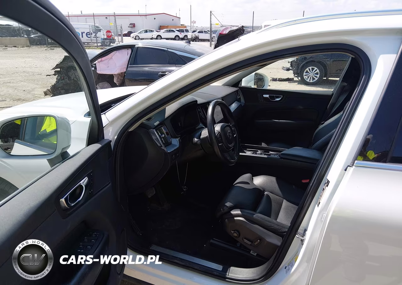 2019 Volvo Xc60 T5 Momentum VIN:LYV102RK0KB201441 - 5
