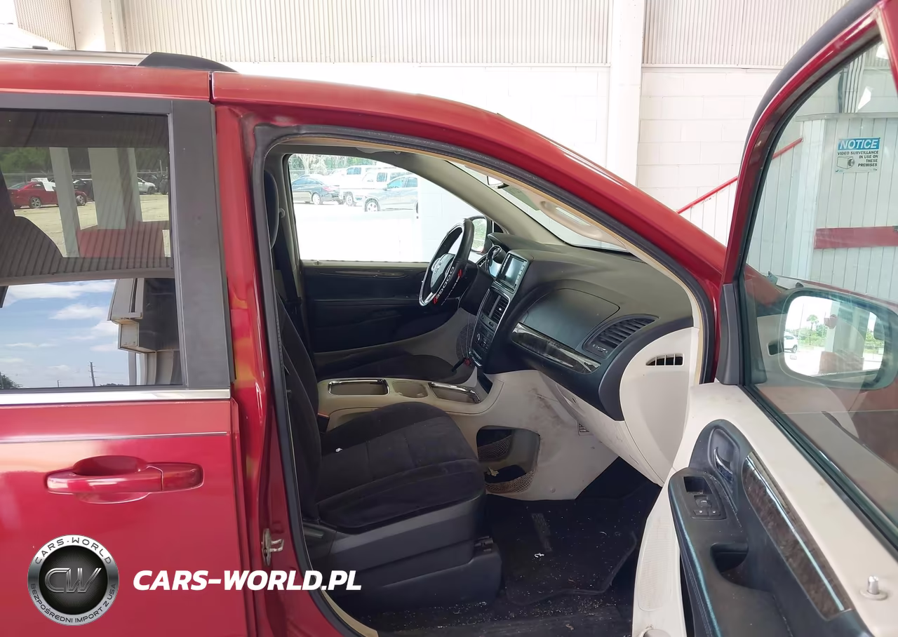 2011 Dodge Grand Caravan Crew VIN:2D4RN5DG1BR633101 - 5