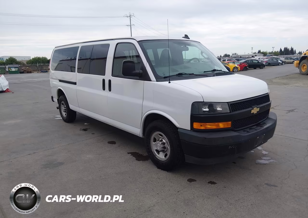 2018 Chevrolet Express 3500 Ls