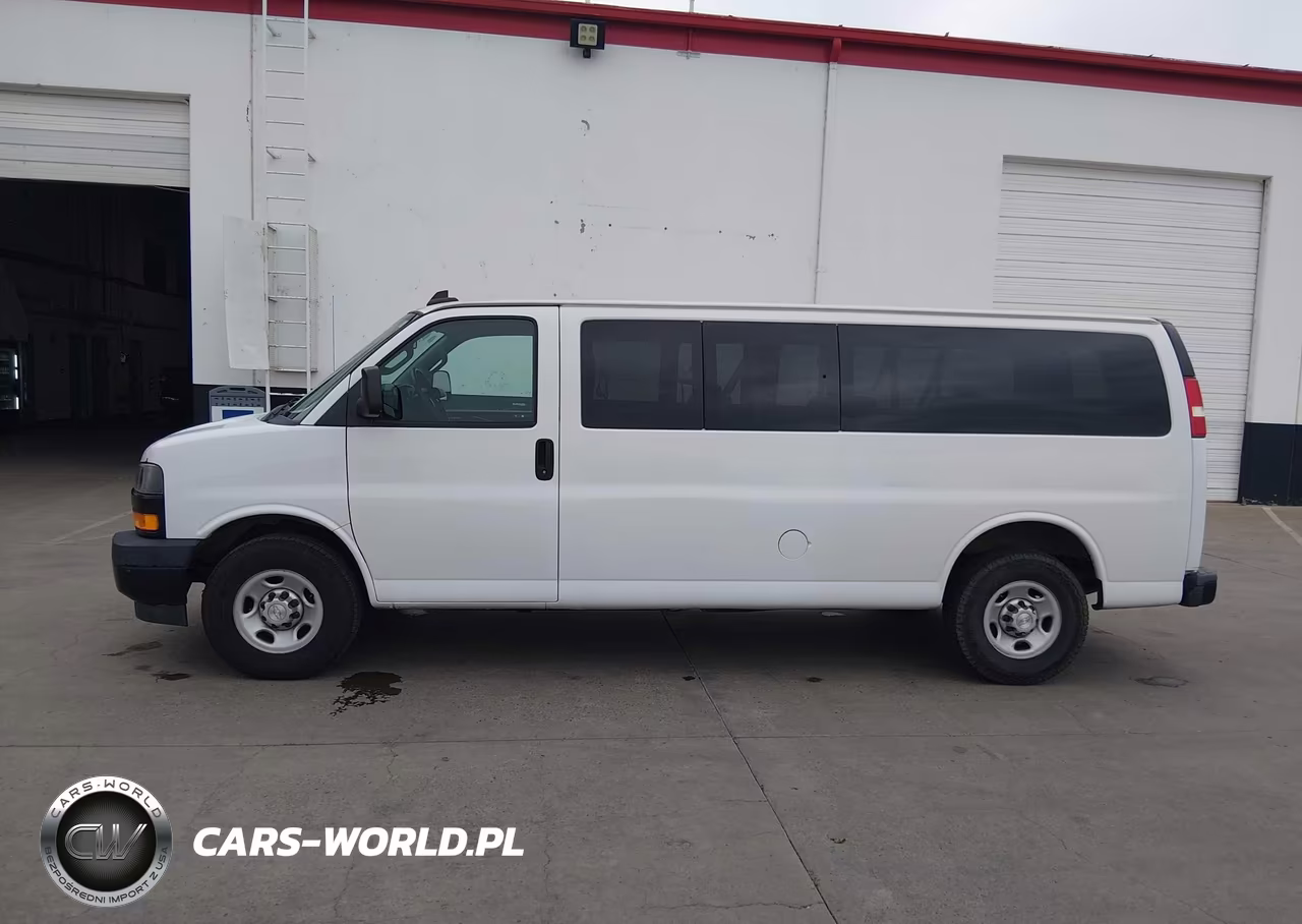 2018 Chevrolet Express 3500 Ls VIN:1GAZGNFG8J1274510 - 14