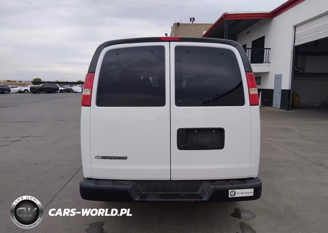 2018 Chevrolet Express 3500 Ls VIN:1GAZGNFG8J1274510 - 16