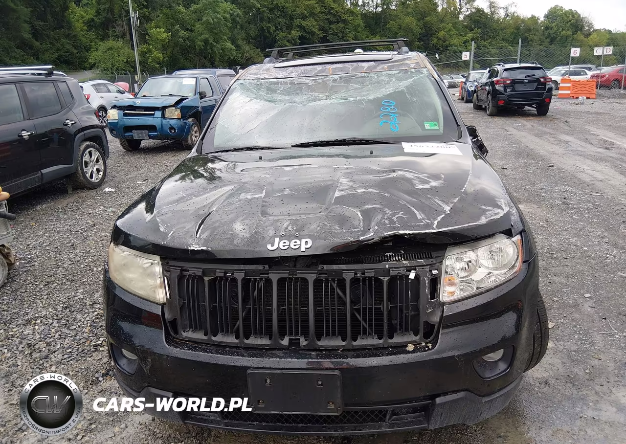 2013 Jeep Grand Cherokee Laredo VIN:1C4RJFAG3DC631008 - 6