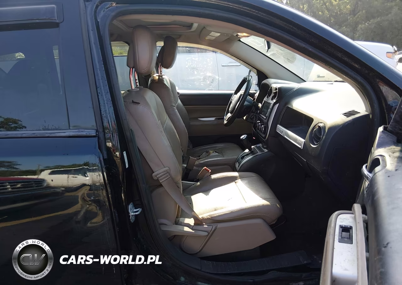 2014 Jeep Compass High Altitude VIN:1C4NJCEA5ED729858 - 5