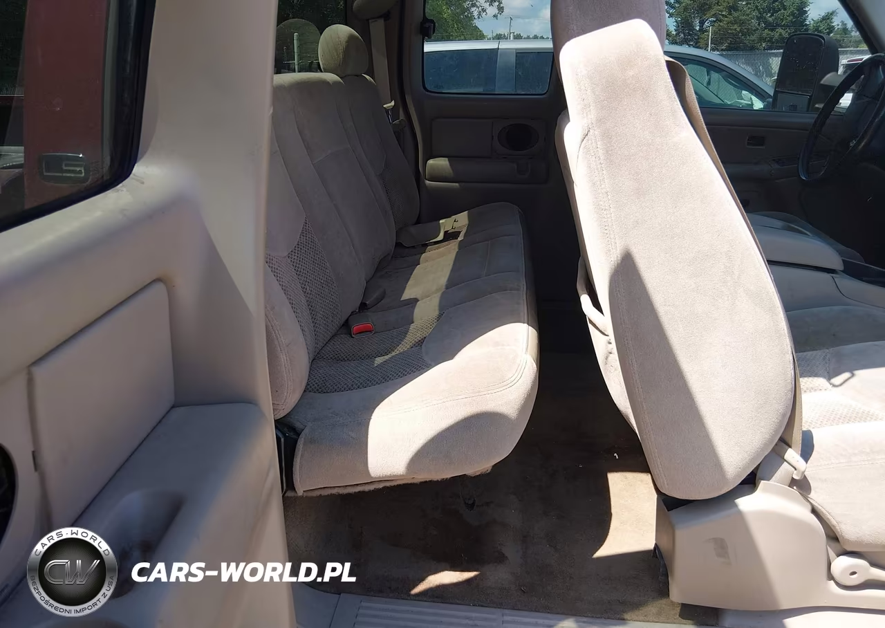2003 Chevrolet Silverado 1500 Ls VIN:2GCEK19T431136868 - 8