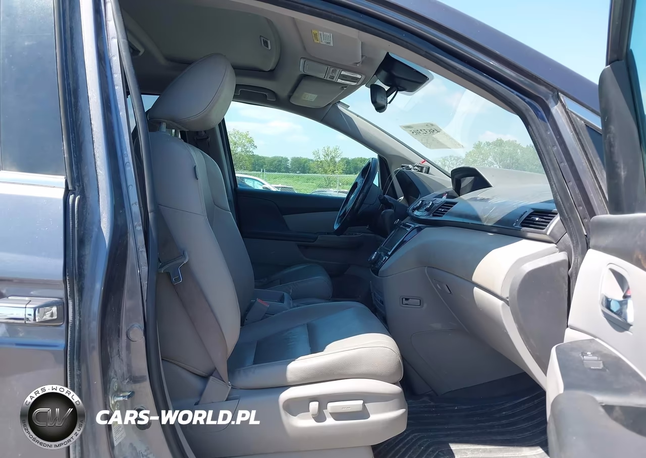 2015 Honda Odyssey Ex-L VIN:5FNRL5H65FB125865 - 5