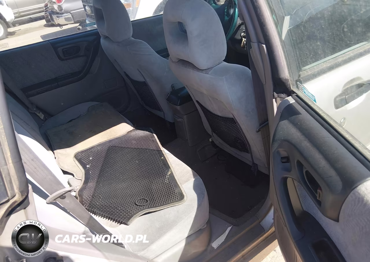 2001 Subaru Forester S VIN:JF1SF65671H722811 - 8