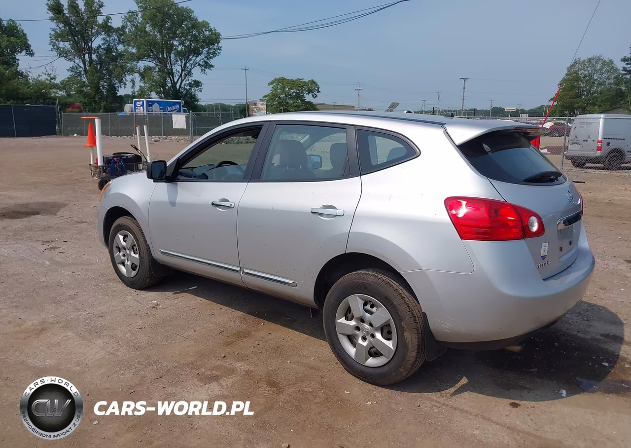2013 Nissan Rogue S VIN:JN8AS5MVXDW660880 - 3