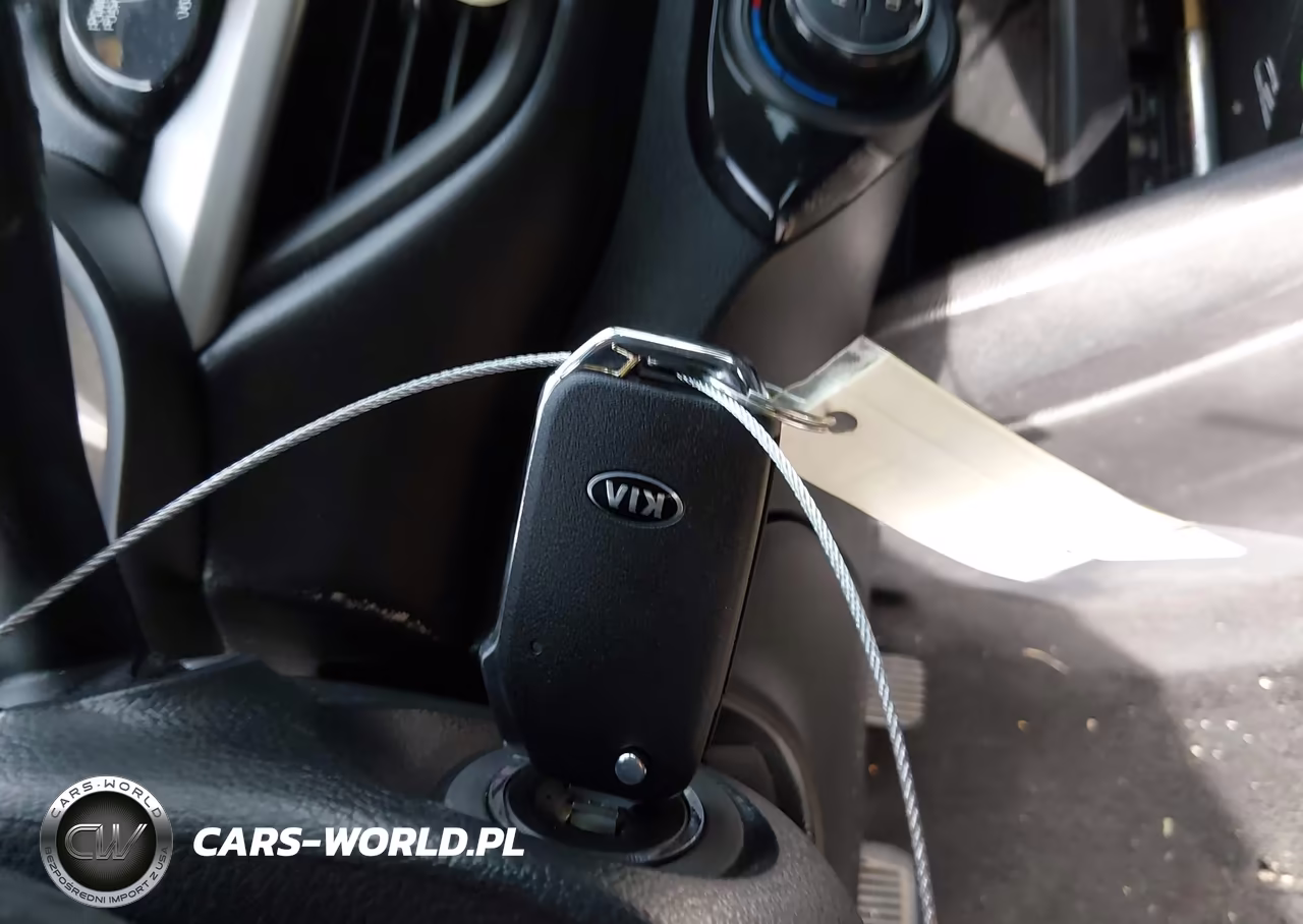 2019 Kia Forte Lxs VIN:3KPF24AD4KE031100 - 11