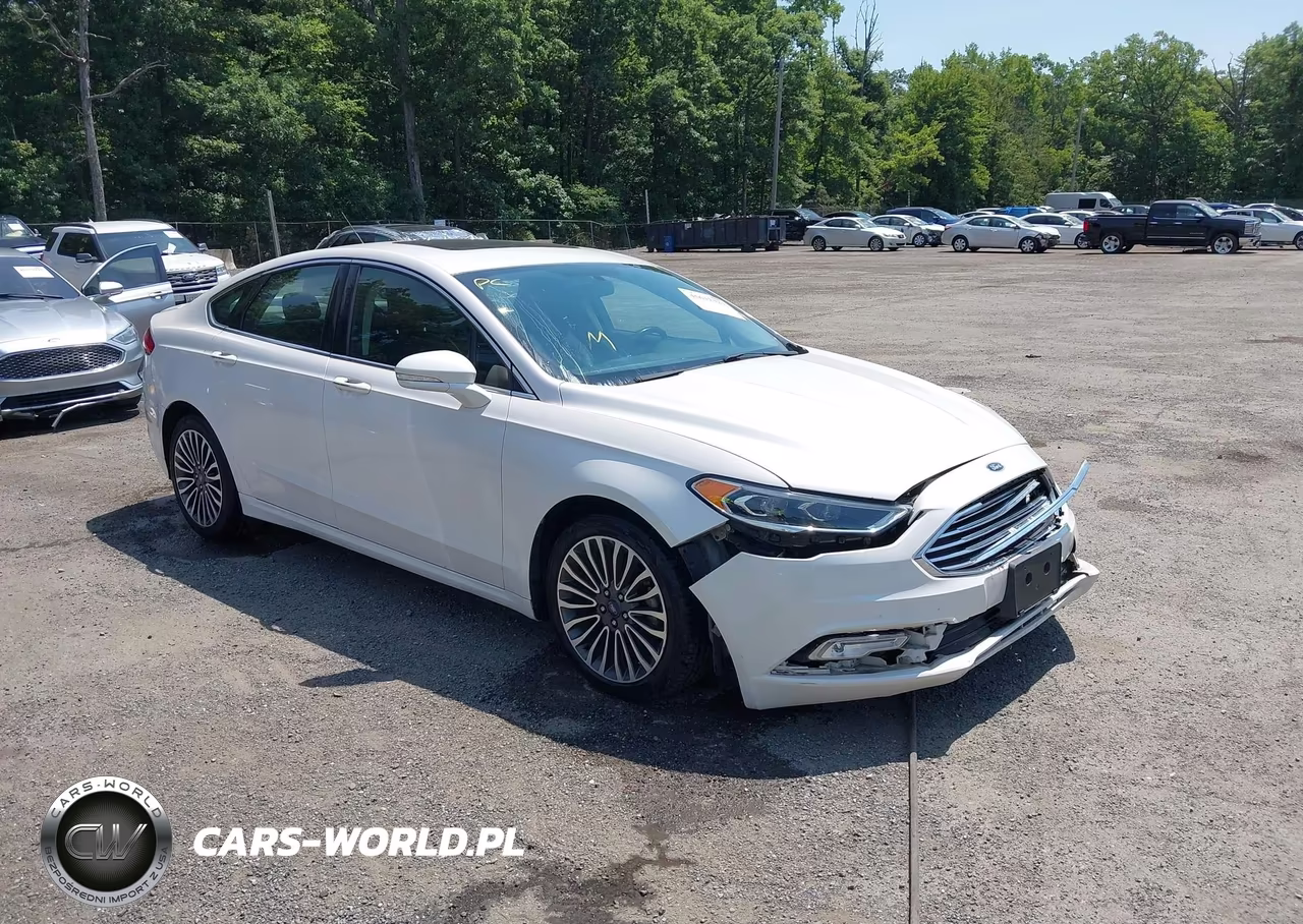 2017 Ford Fusion Titanium – zdjęcie 1 z 16
