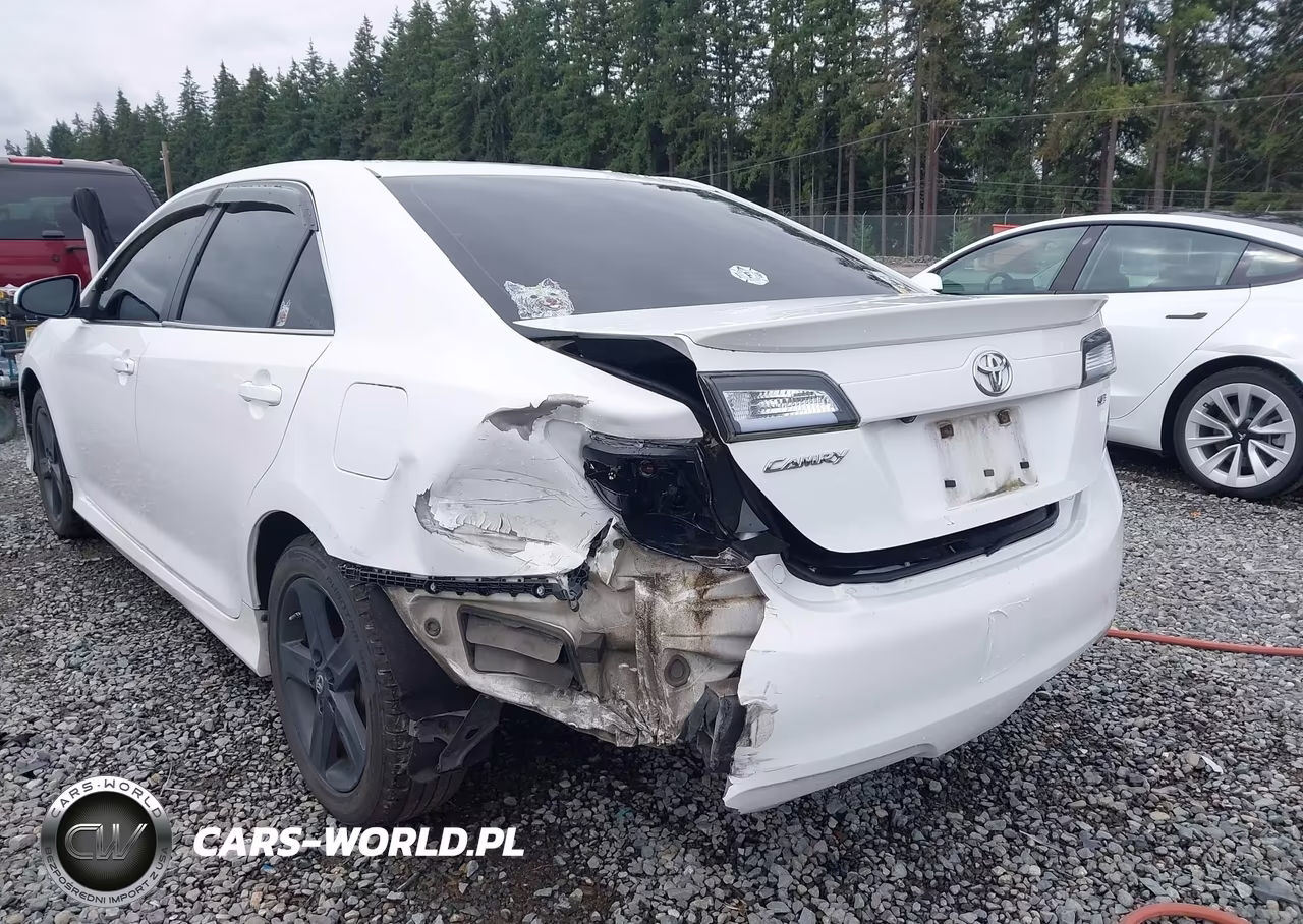 2014 Toyota Camry Se VIN:4T1BF1FK3EU401544 - 6