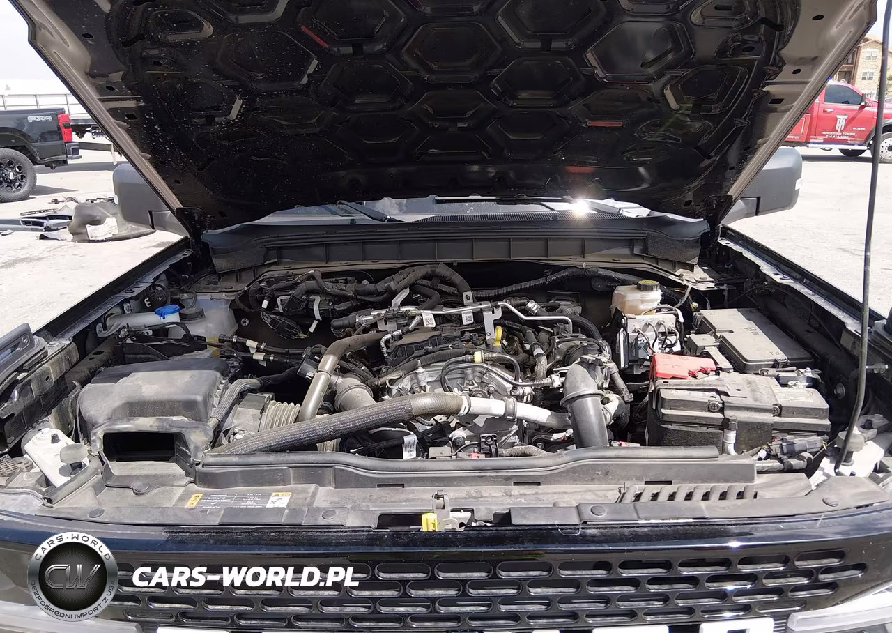 2025 Ford Bronco Outer Banks VIN:1FMDE8BH2SLB08489 - 10