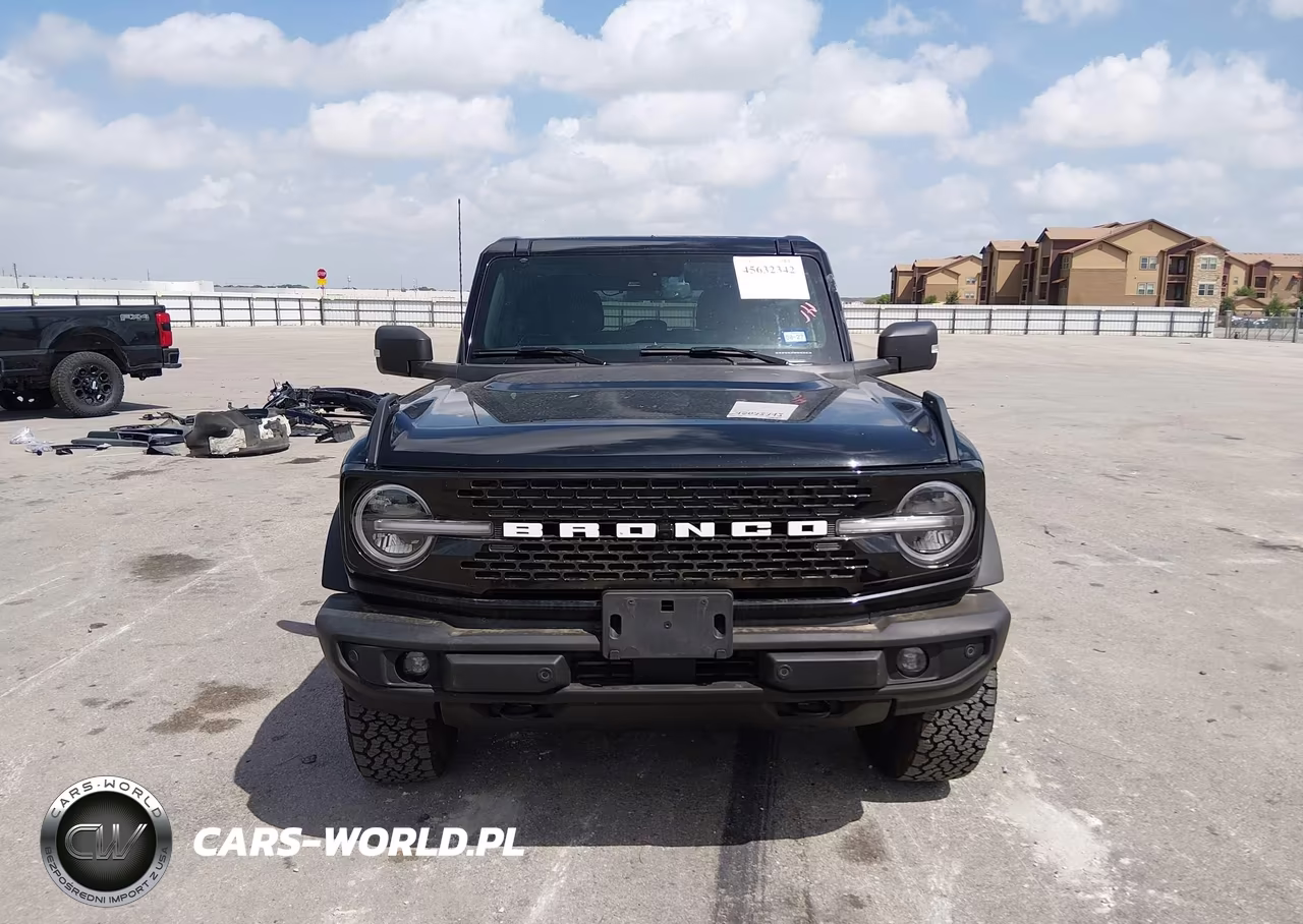 2025 Ford Bronco Outer Banks VIN:1FMDE8BH2SLB08489 - 12
