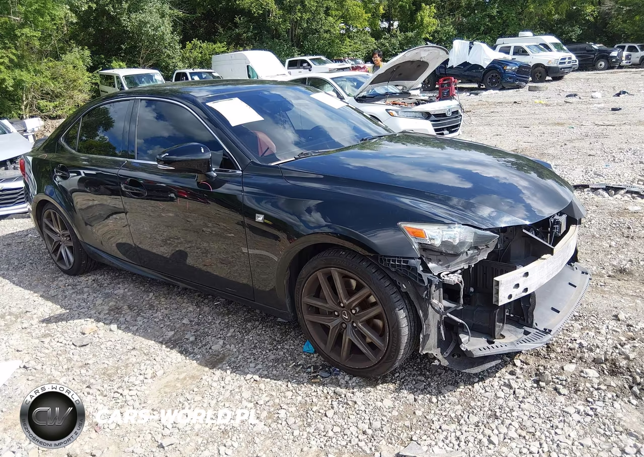 2016 Lexus Is 200T – zdjęcie 1 z 17