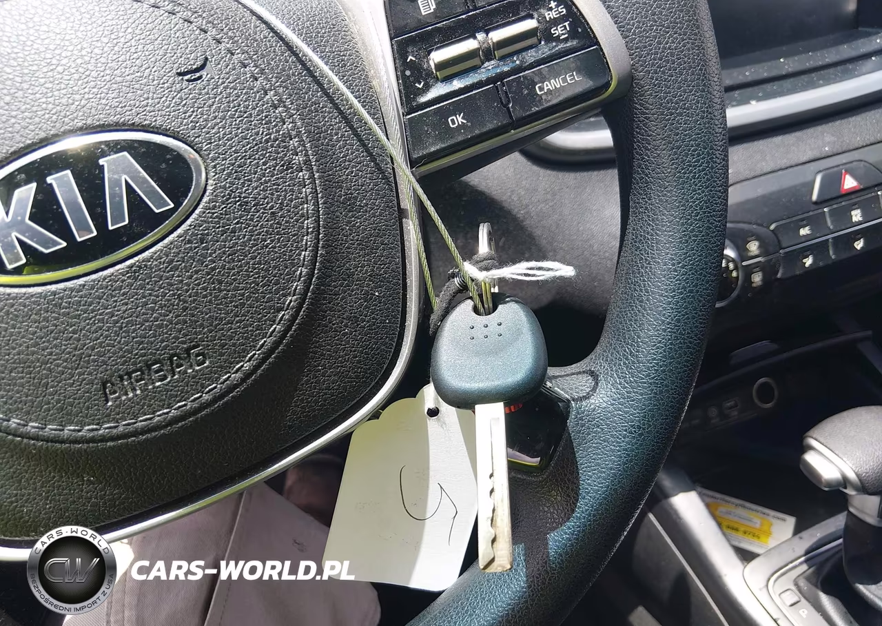 2020 Kia Sorento 3.3L Lx VIN:5XYPG4A52LG669221 - 11