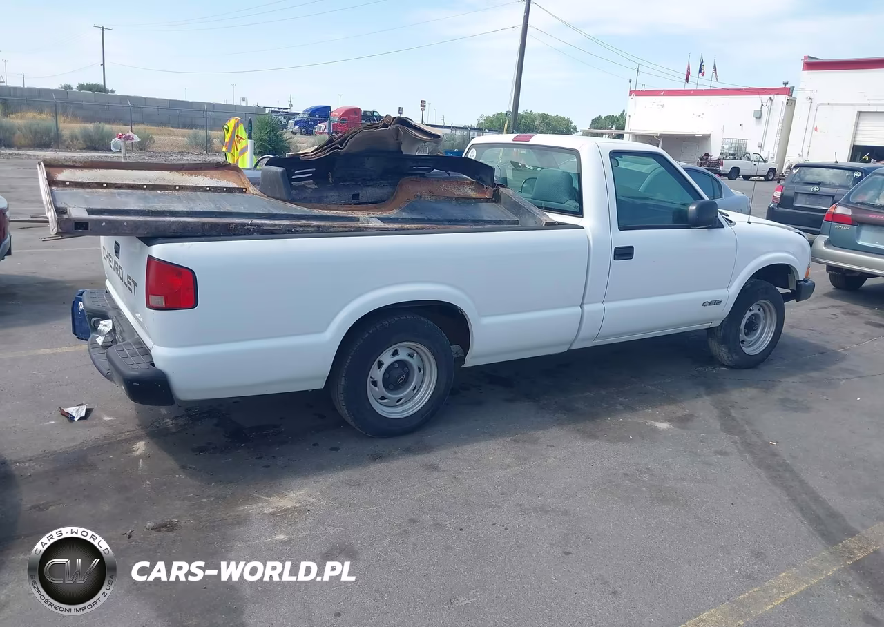 1999 Chevrolet S-10 VIN:1GCCS14X5XK156263 - 4