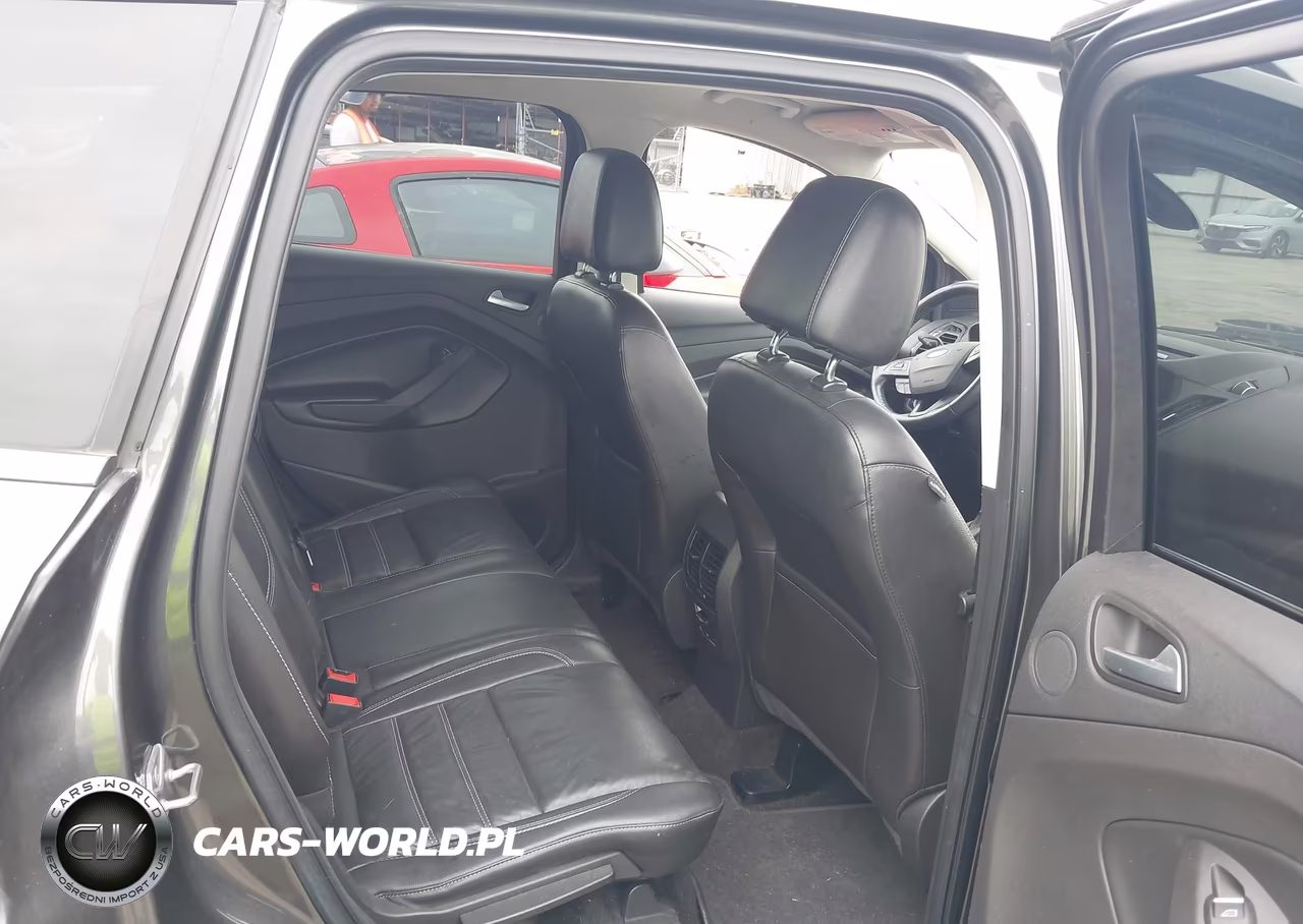 2017 Ford Escape Titanium VIN:1FMCU0JD2HUB28971 - 8
