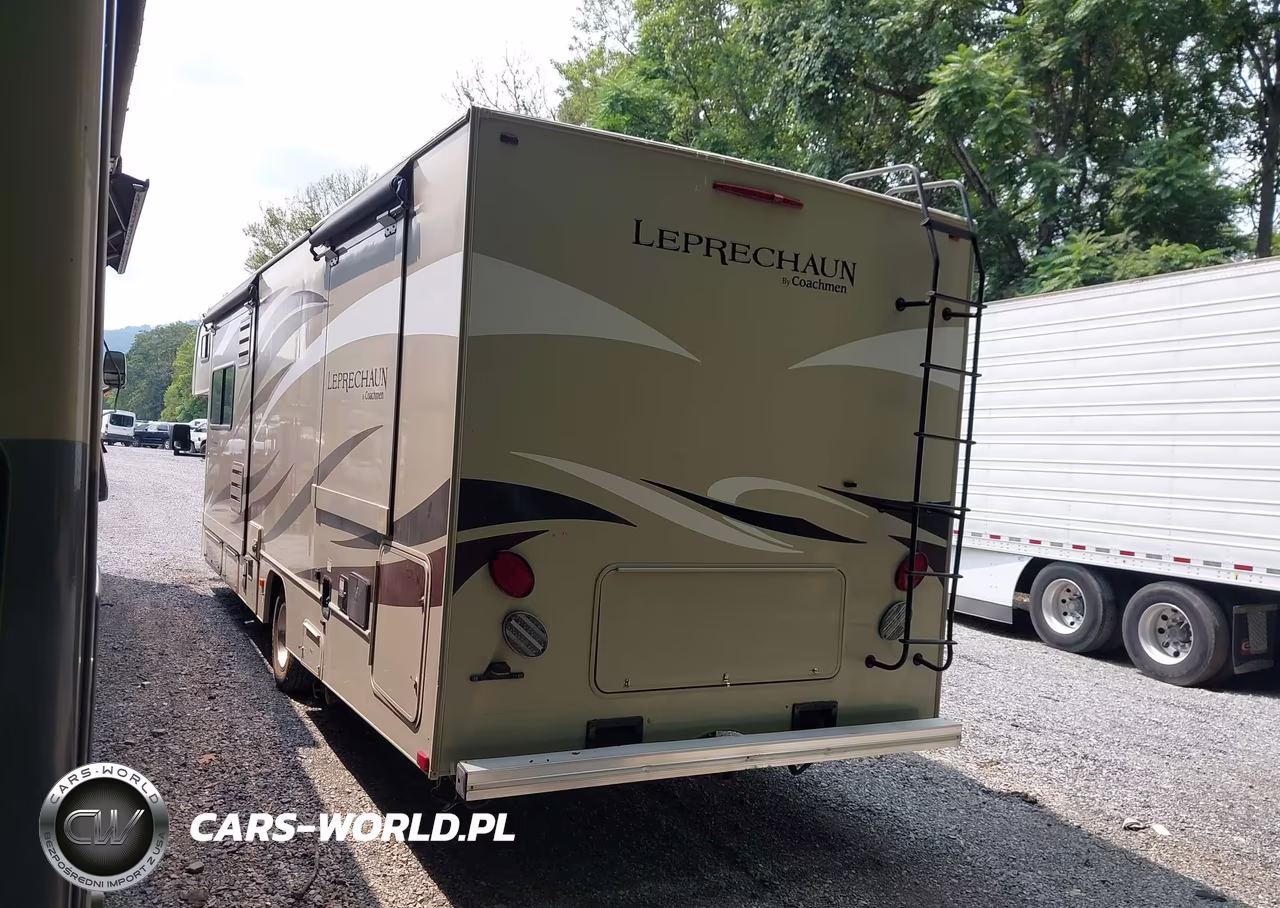 2017 Ford E-450 Cutaway VIN:1FDXE4FS0HDC24241 - 3