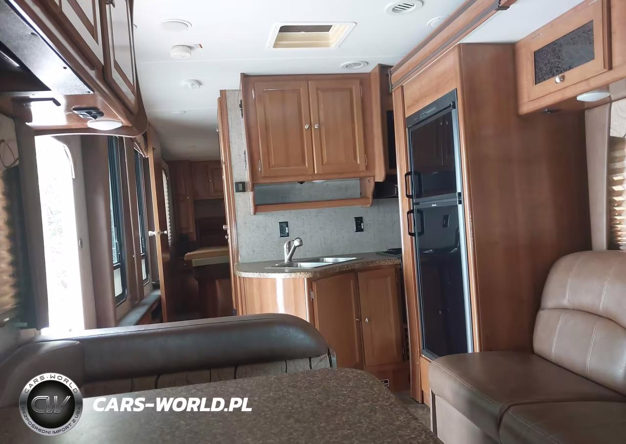 2017 Ford E-450 Cutaway VIN:1FDXE4FS0HDC24241 - 6