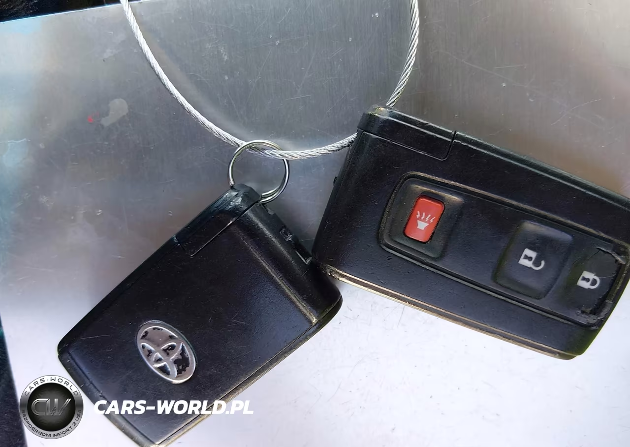 2006 Toyota Prius VIN:JTDKB20U867529987 - 11