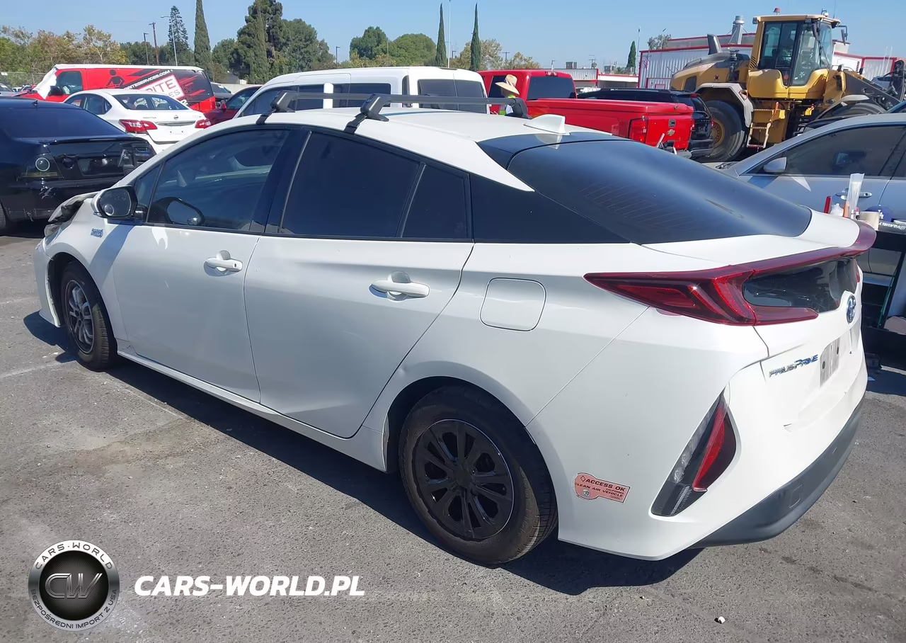 2020 Toyota Prius Prime Xle VIN:JTDKARFP2L3149124 - 3