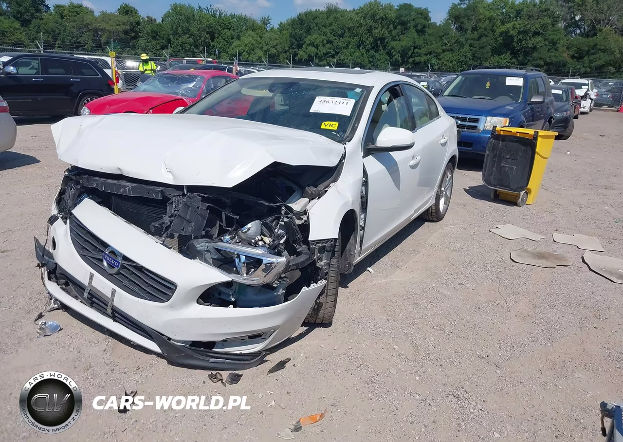 2015 Volvo S60 T5 Premier VIN:YV1612TKXF1356596 - 2