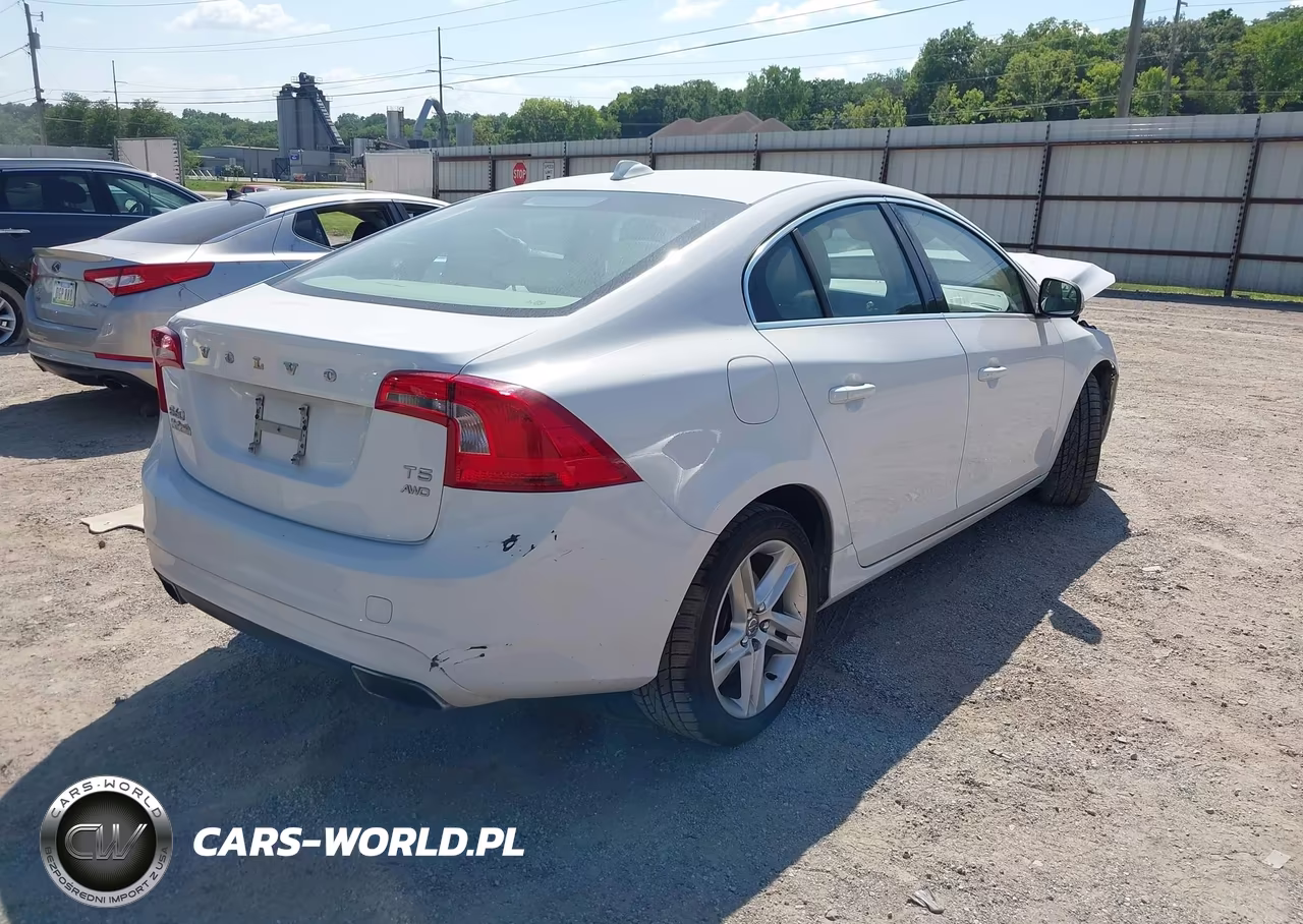 2015 Volvo S60 T5 Premier VIN:YV1612TKXF1356596 - 4
