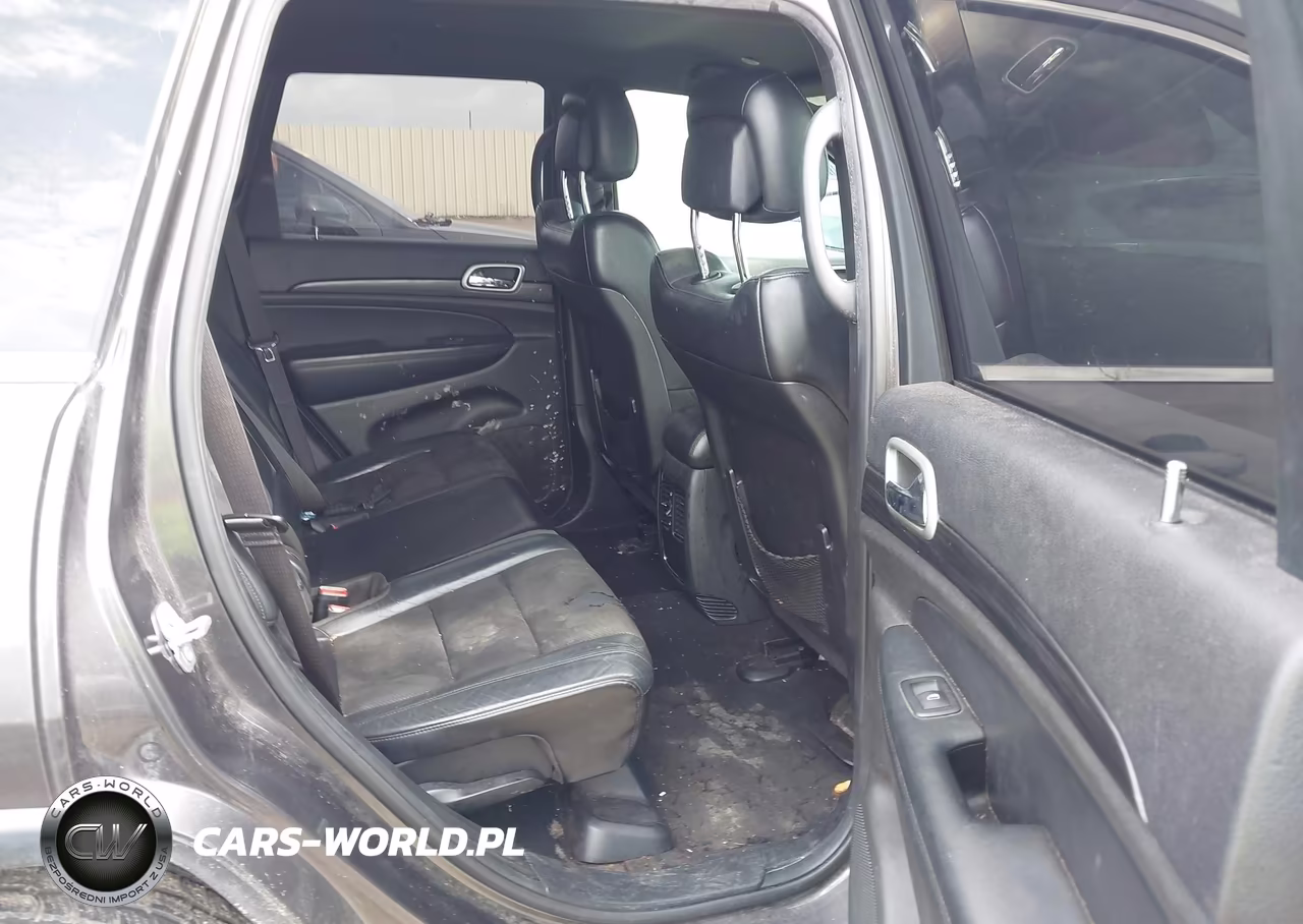 2019 Jeep Grand Cherokee Laredo E 4X2 VIN:1C4RJEAG9KC805526 - 8