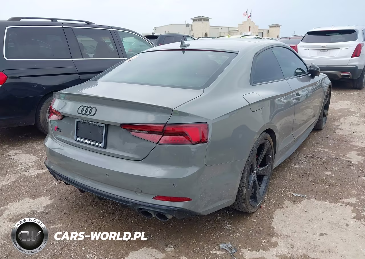 2019 Audi S5 3.0T Premium VIN:WAUR4AF55KA050844 - 4