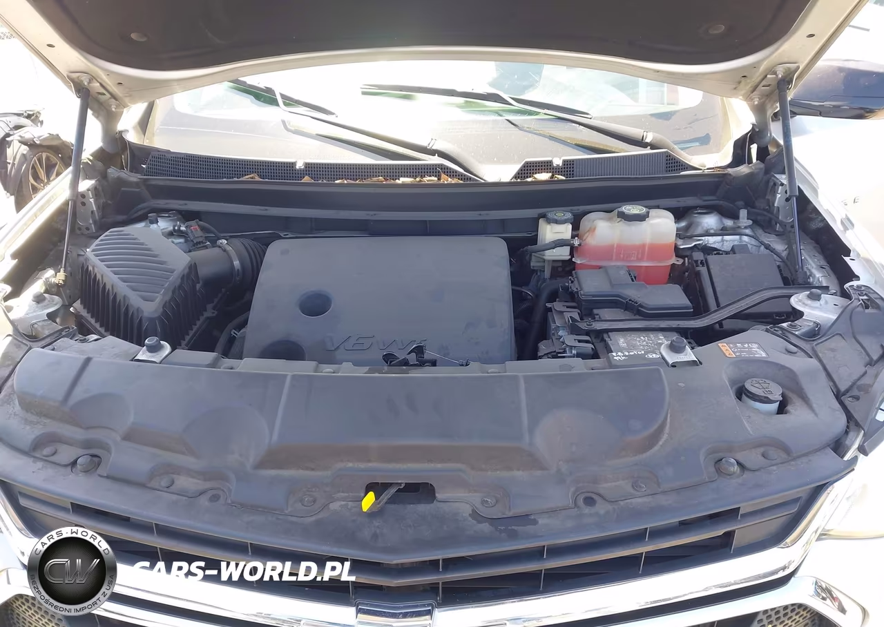 2018 Chevrolet Traverse Ls VIN:1GNERFKW7JJ123474 - 10