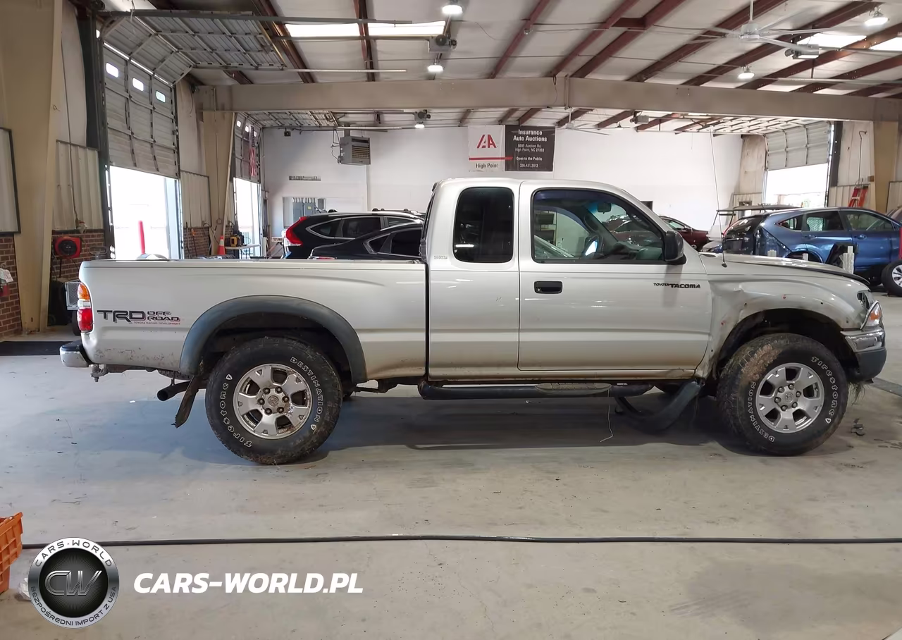 2004 Toyota Tacoma Base V6 VIN:5TEWN72N54Z368967 - 13