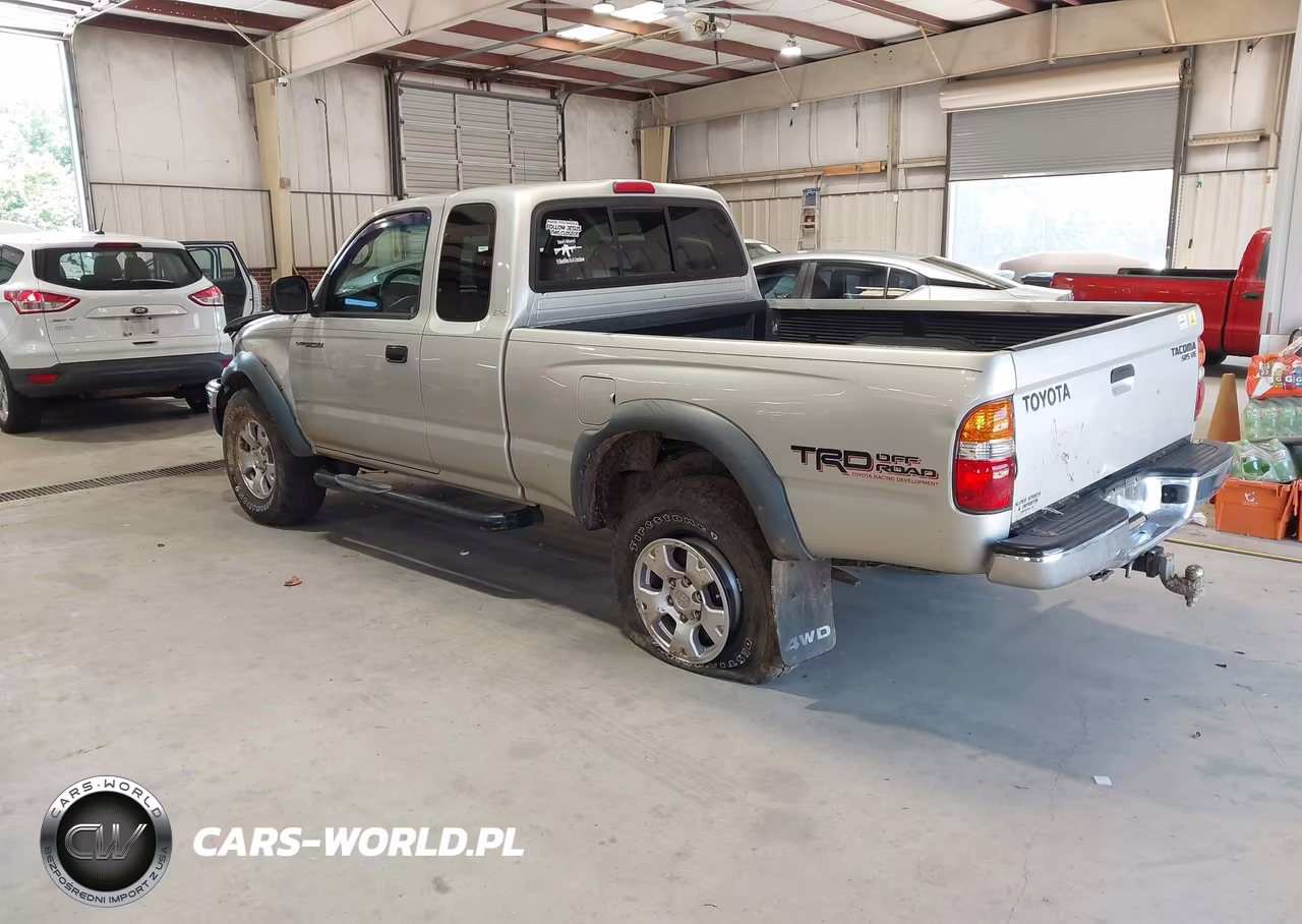 2004 Toyota Tacoma Base V6 VIN:5TEWN72N54Z368967 - 3