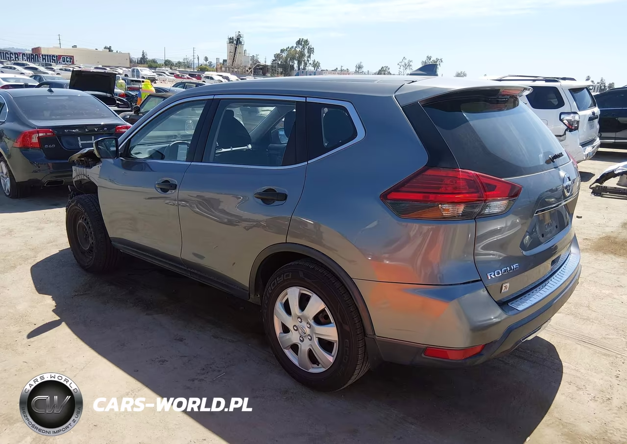 2017 Nissan Rogue S VIN:JN8AT2MT7HW148722 - 3