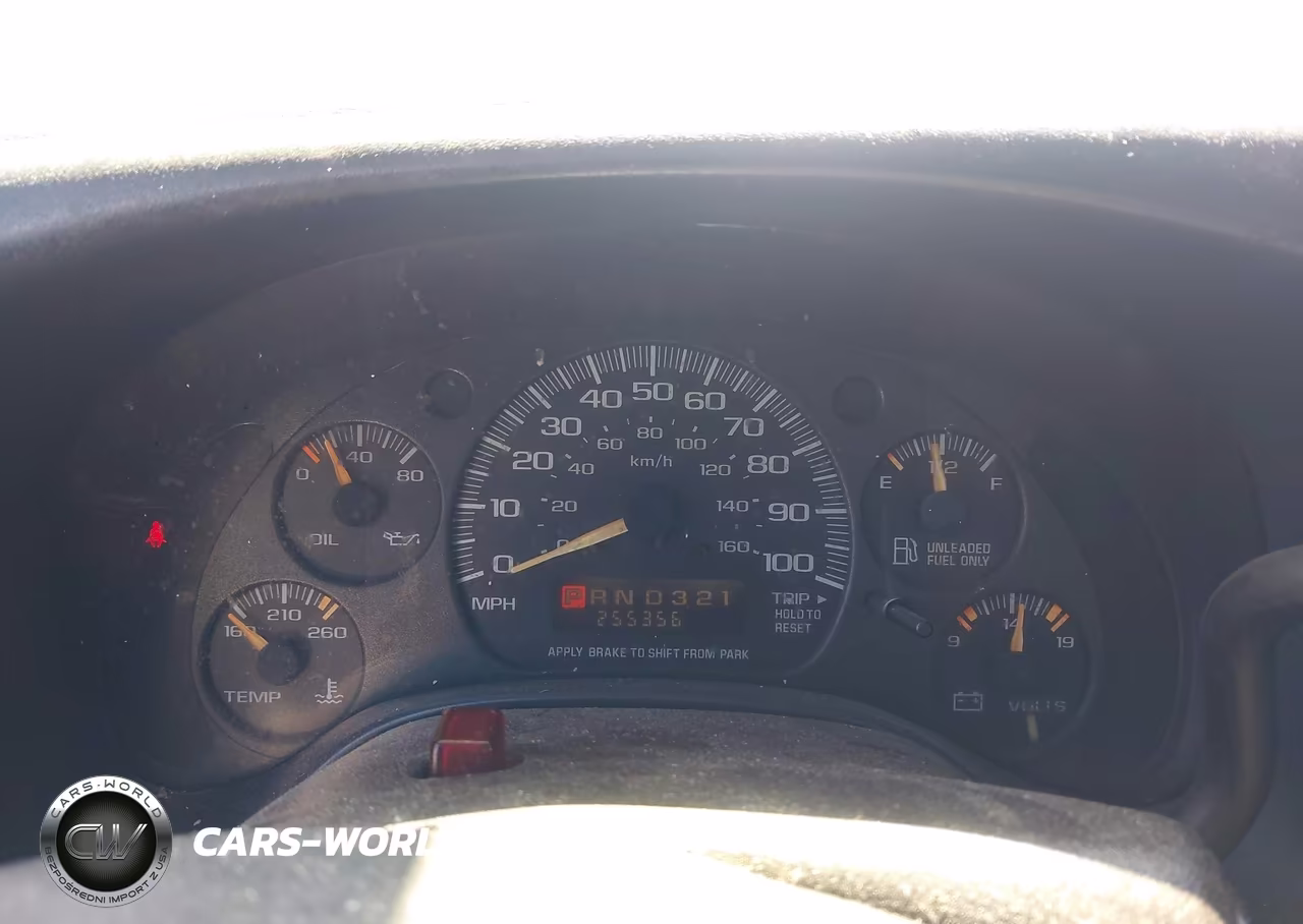 2002 GMC Savana Cutaway Standard VIN:1GDHG31R821195321 - 5