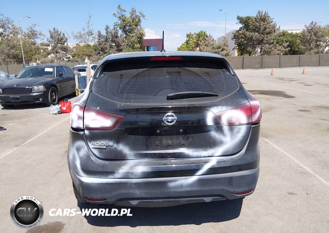 2019 Nissan Rogue Sport S VIN:JN1BJ1CP0KW220777 - 17