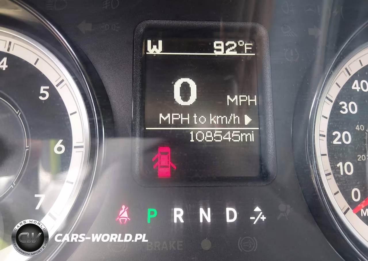 2018 Ram 3500 Tradesman 4X4 8' Box VIN:3C63RRGJ1JG412583 - 16