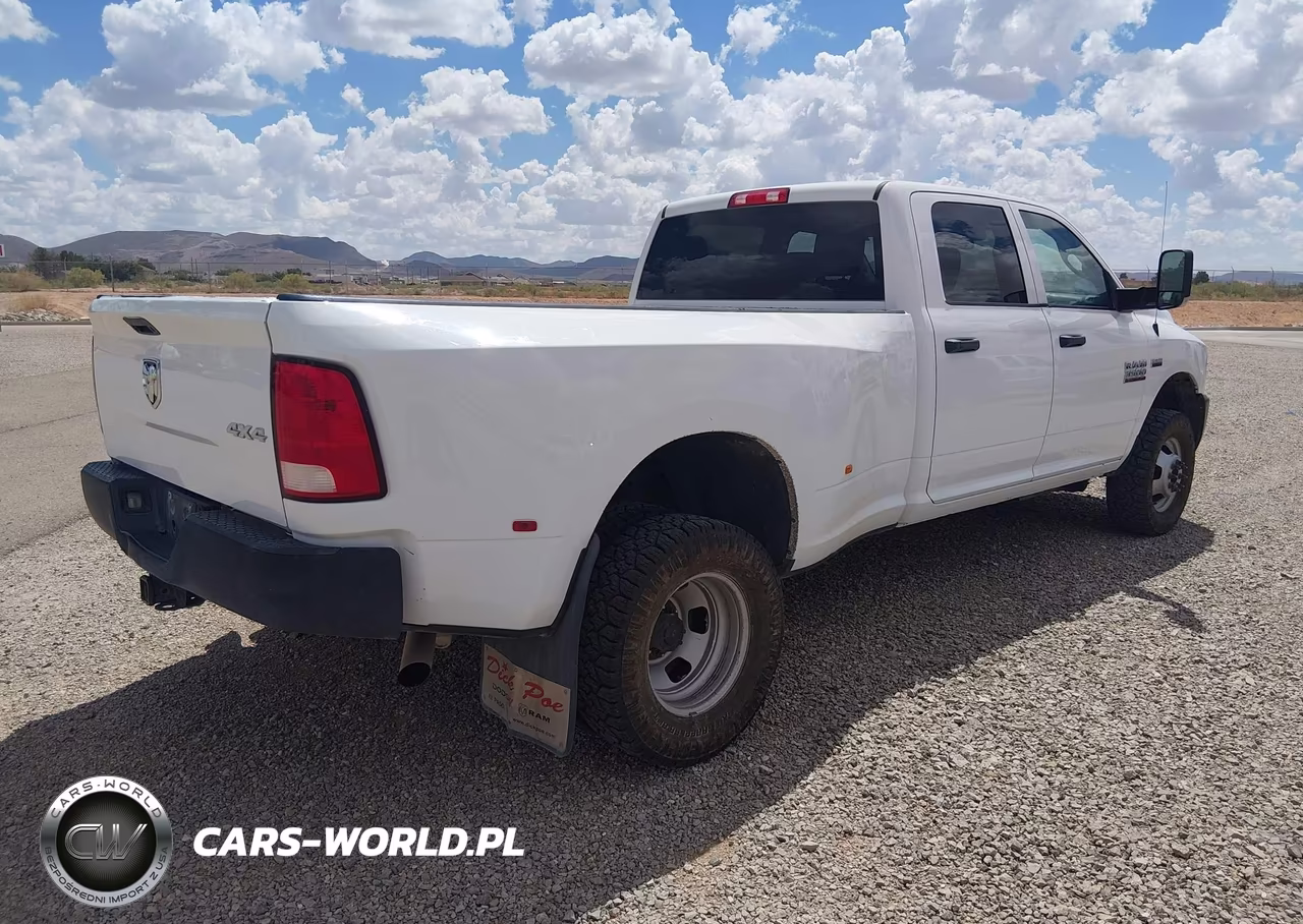 2018 Ram 3500 Tradesman 4X4 8' Box VIN:3C63RRGJ1JG412583 - 4