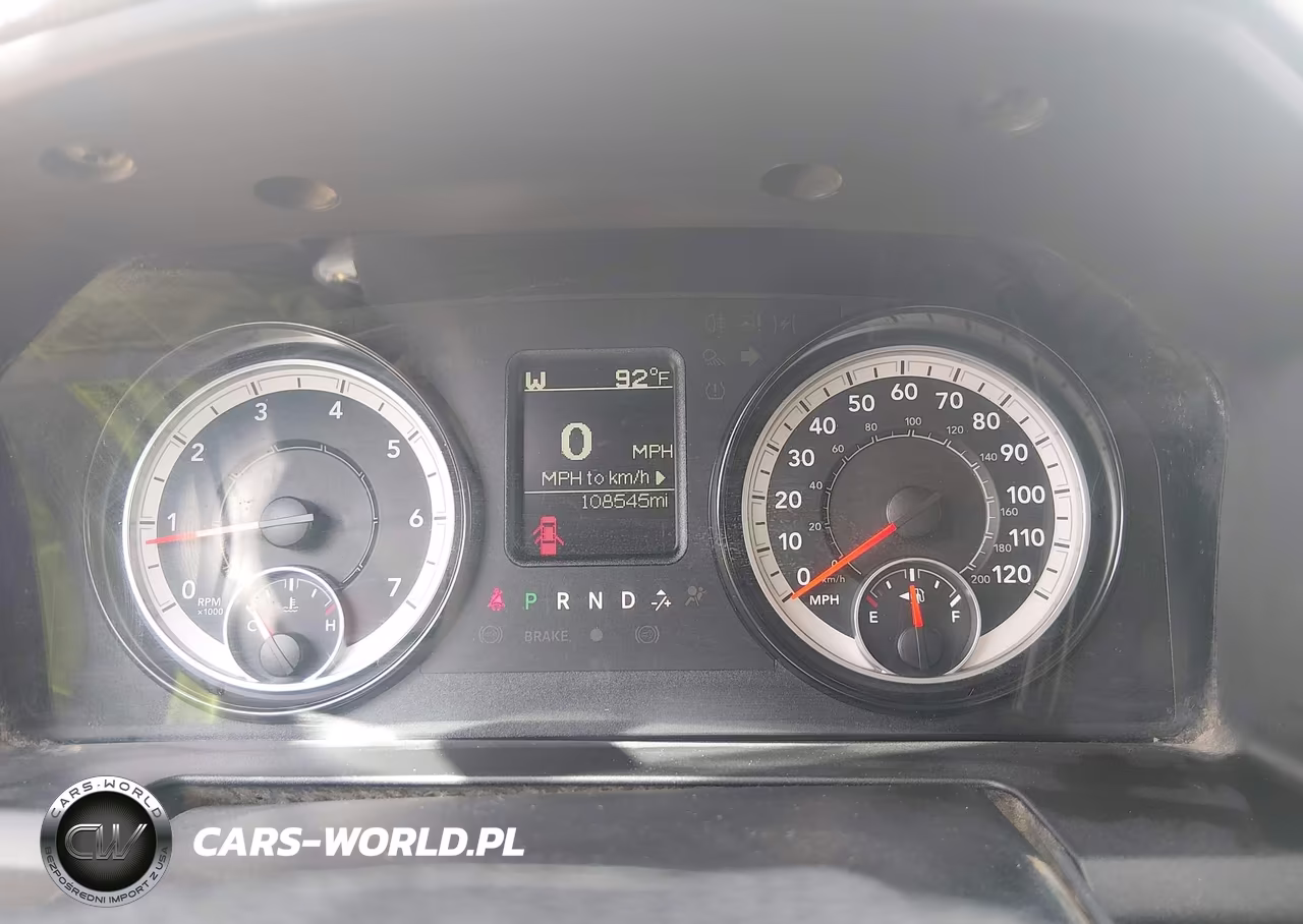 2018 Ram 3500 Tradesman 4X4 8' Box VIN:3C63RRGJ1JG412583 - 7