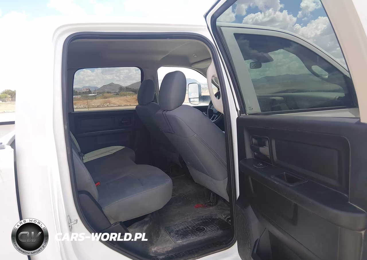 2018 Ram 3500 Tradesman 4X4 8' Box VIN:3C63RRGJ1JG412583 - 8