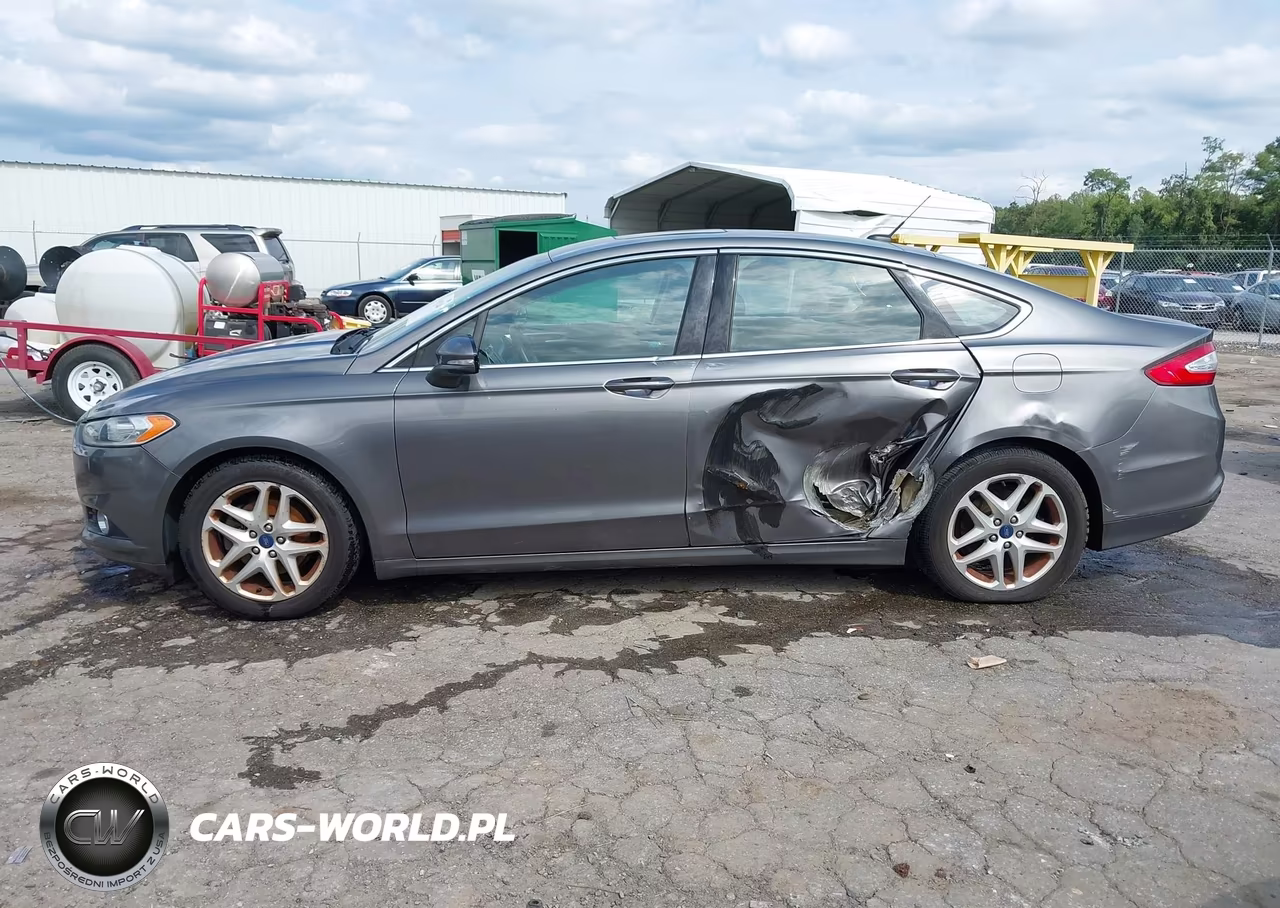2014 Ford Fusion Se VIN:3FA6P0HDXER385402 - 14